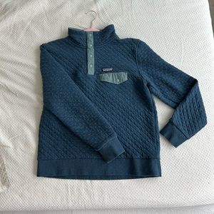 Patagonia Quilted Blue Pullover Size M (like new!!)
